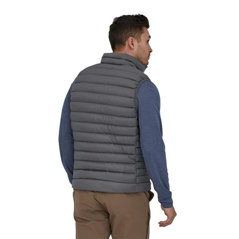 Patagonia Men's Down Sweater Vest with NetPlus - 84623 Patagonia Men's Down Sweater Vest With NetPlus - 84623 -Men Skiing Store PAT 84623 forge grey model2