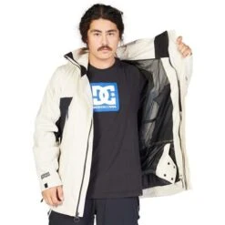 DC SHOES DC Command 45K Jacket - Men's 4 DC SHOES DC Command 45K Jacket - Men's -Men Skiing Store fw23 dc menscommand45kjacket pelican 3