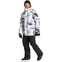Quiksilver Mission Printed Jacket - Men's -Men Skiing Store fw23 quiksilver mensmissionprintedjacket snowwhitecamopower 3