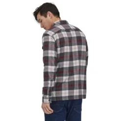 Patagonia L/S Organic Cotton Midweight Fjord Flannel Shirt - Men's (42400) -Men Skiing Store wbf2223 42400 fori jc2
